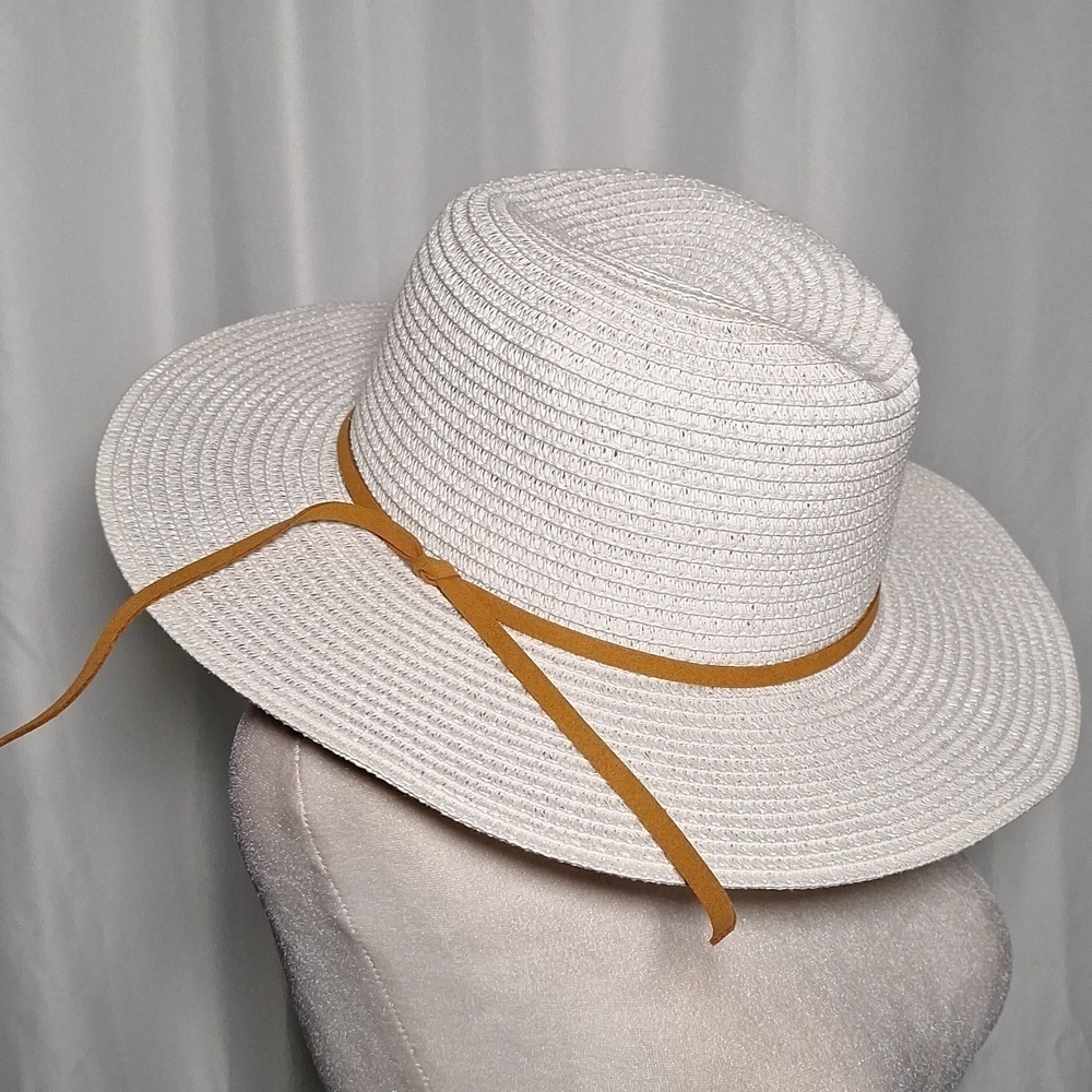 Marcus Adler 100% paper Hat / one size - Picture 2 of 4